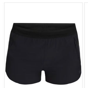 Outdoor Research Women's Swift Lite Shorts - 2.5" Inseam